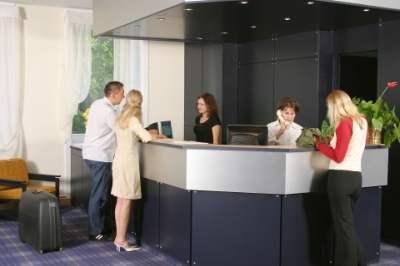 Ibs Garden Hotel - Budapest — Photos 1