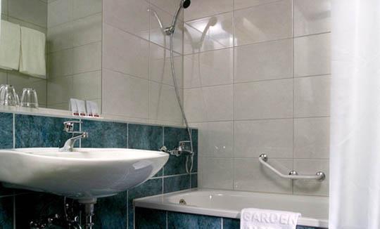 Ibs Garden Hotel - Budapest — Photos 2